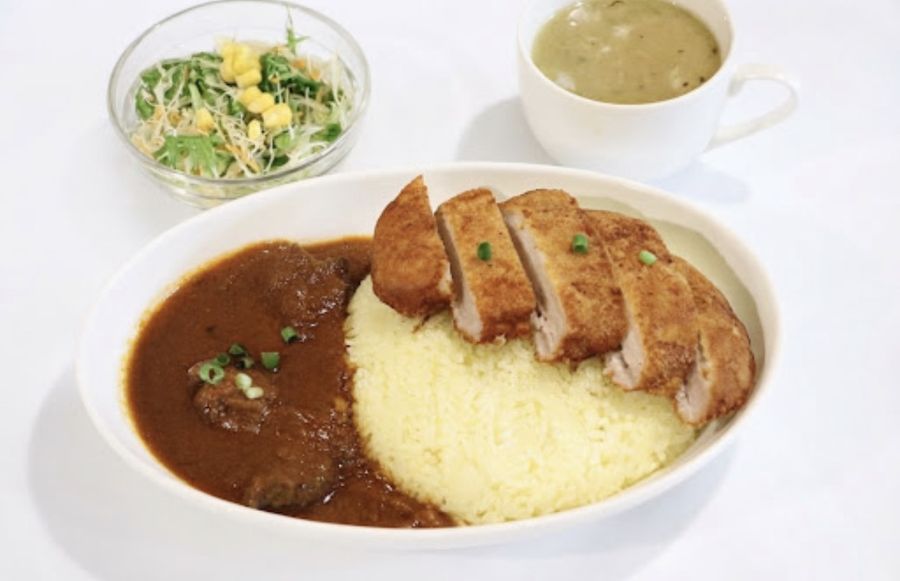 カツカレーセット